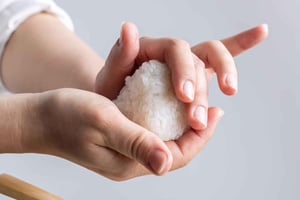 Ginza: Onigiri Making Experience - Japanese Traditional Food