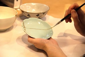 Kintsugi-opplevelse i Nihonbashi Tokyo (engelsk guide)