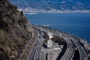 Однодневная экскурсия на гору Фудзи на автомобиле с англоговорящим гидом.