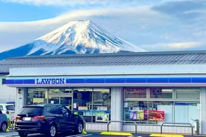 Mt. Fuji Top Spots Tour: Chureito Pagoda,Lake Views And More