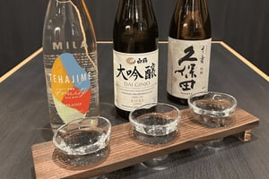 Sake-proeverij met optionele sushi