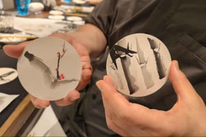 Expérience Sumi-e dans un salon de thé vert relaxant à Tokyo