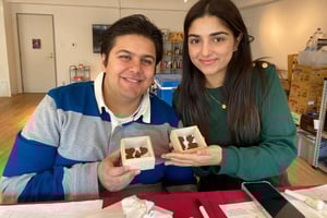 Tokio: 1-stündiger Workshop für Räucherstäbchen und Kalligrafie