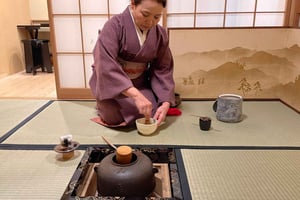 Tokio: Asakusan matcha-rituaali ja keramiikkakierros