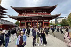 Tokyo Asakusa & Senso-Ji Walking tour With A Guide