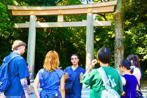 Tokyo Meiji Shrine & Harajuku: Walk Through Japanese Culture