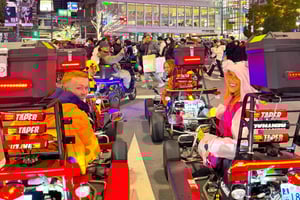 Tokyo: Shibuya and Shinjuku Streets Guided Go-Karting Tour
