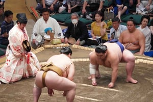 Tokyo: Sumo Wrestling Tournament in Ryogoku (Seat B)