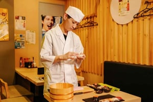Tóquio: Experiência de preparação de sushi e aula de culinária japonesa