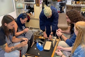 Tokyo: Traditional Zōri Sandal Making Experience