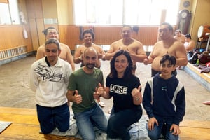 Tokio: Poranny trening sumo z angielskim przewodnikiem