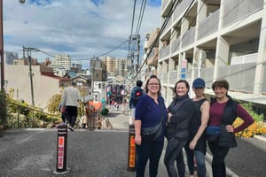 Tokyo: Yanaka and Nippori Food Tour with Local Guide