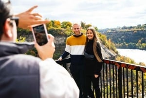 Однодневная экскурсия из Торонто: Ниагара-он-те-Лейк и водная прогулка