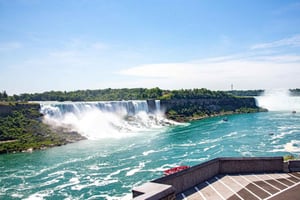 Toronto: Niagaran putousten päiväretki ja Niagaran kaupunkiristeily