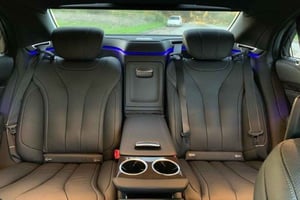 Toronto: Privat transfer till Kingston City eller Queen's Unive...