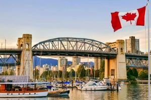 Vancouver : Private custom tour with a local guide