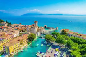 De Veneza: Explora Verona, Borghetto e a deslumbrante Sirmione!