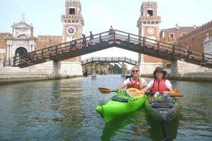 Venedig: Dolda kanalpärlor Kajaktur med certifierad guide