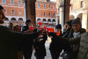 Venice: Local Fish Market With Cicchetti, Lunch, and Wine