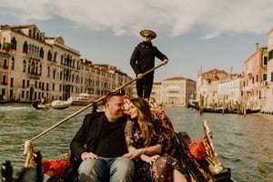 Venedig: Privat gondoltur med professionel fotograf