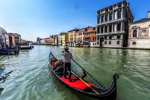 Venedig: Privat gondoltur på Canal Grande fra Rialto