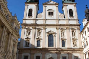 Vienna: Courtyards & Hidden Places Walking Tour