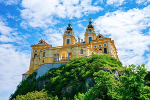 Regensburg: Privater Transfer nach Wien mit Stopps + Tickets