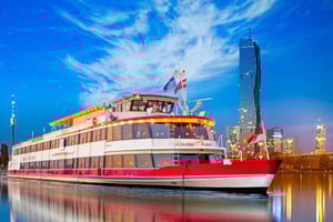 Wenen: Donaucruise van 3,5 uur 'Griekse nacht'