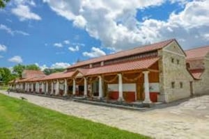 ウィーン：カルヌントゥム ローマ市内観光（ガイド付き