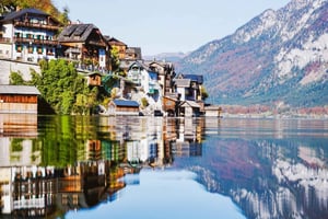 Vienna: Hallstatt Day Trip with Boat Ride Option