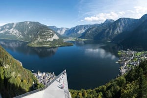 Vienna: Melk, Hallstatt, Salzburg and Mountains Lakes Tour