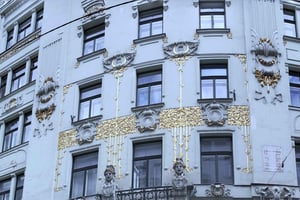 Vienna: Tour in the unknown City- a guided walking tour