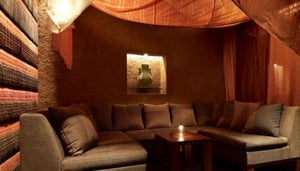 2 Lam Son Bar at Park Hyatt