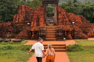 Da Nang : visite du sanctuaire My Son avec Mi Quang et café