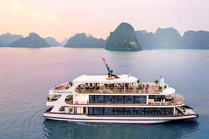 Cruzeiro de luxo de um dia Diamond Era, Baía de Ha Long, Titop, Sung Sot