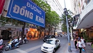 Dong Khoi Street