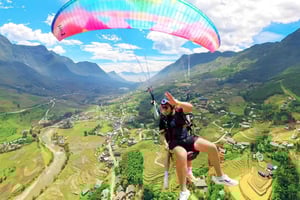 Fly Sapa: Höchster Gleitschirmflug mit Abholung und Rücktransport