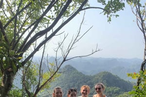 Dall'isola di Cat Ba: trekking, bici e kayak nel parco nazionale