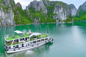 Ha Long-bukten: Privat båttur med guide