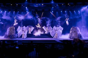 Halong Dragon Pearl Cave: Konstnärlig liveuppträdande och middag