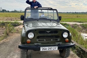 Hanoi Countryside Tour Co Loa Citadel by Jeep (New Activity)