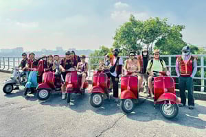 Hanoi Full Day Vespa Tour: Bat Trang and Co Loa Led By Women