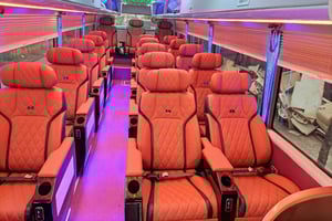 Hanoi: Transfer van/naar Halong Bay per Limousine Bus