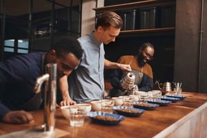 Hanói: Workshop de café salgado: desperta os teus sentidos com 6 bebidas