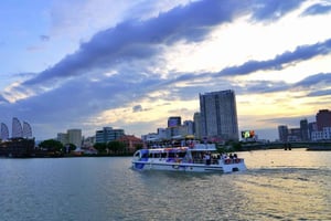 Ho Chi Minh City: Vilkas Saigon-joen sightseeing-risteily