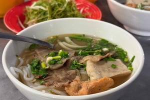 Ho Chi Minh: Originale Streetfood-Tour mit Feinschmeckern