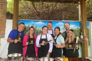 Hoi An: Passeio de barco com cesto, aula de culinária em Hangcoconut