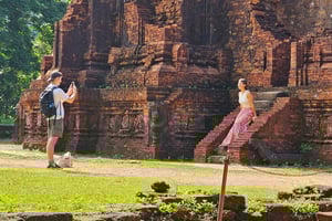 Hoi An: My Son Vroege Ochtend Tour met Banhmi en Koffie