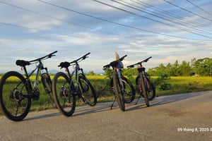 Aluguer de bicicletas em Hue com bicicleta MTB durante um dia inteiro