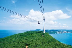 Phu Quoc: Cable Car Ride and 3 Islands Boat Tour with Lunch